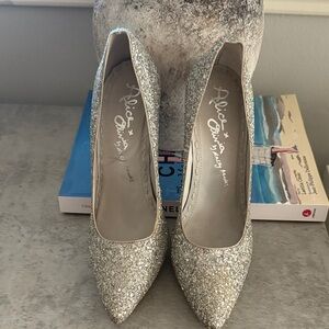 Alice + Olivia Silver Glitter Heels